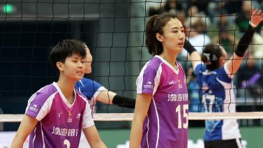 一名资深球 一名资深球